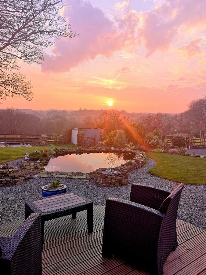 Sunset Hideaway Narberth Exterior foto